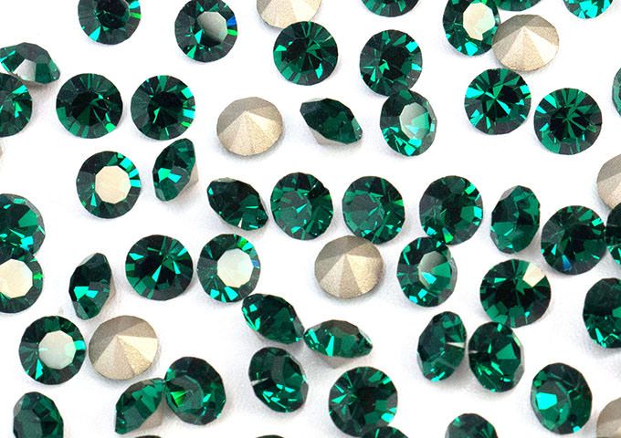 プレシオサ チャトンMAXIMA エメラルド pp11