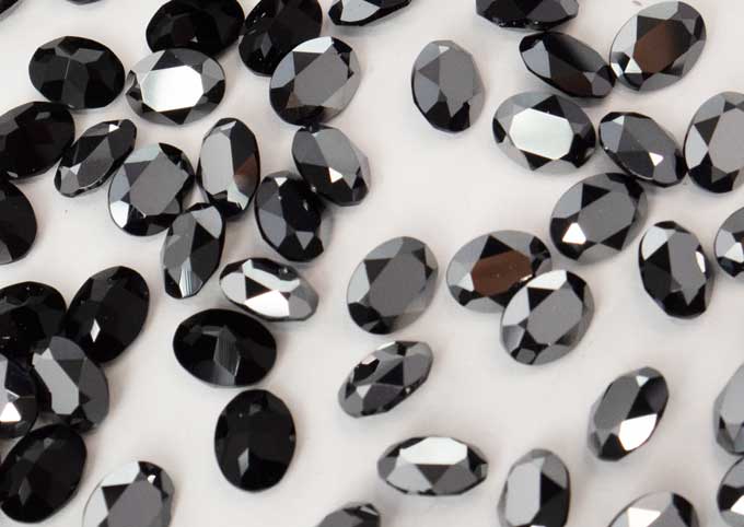 プレシオサ ファンシーストーン オーバル型 ジェットヘマタイト 8×6mm