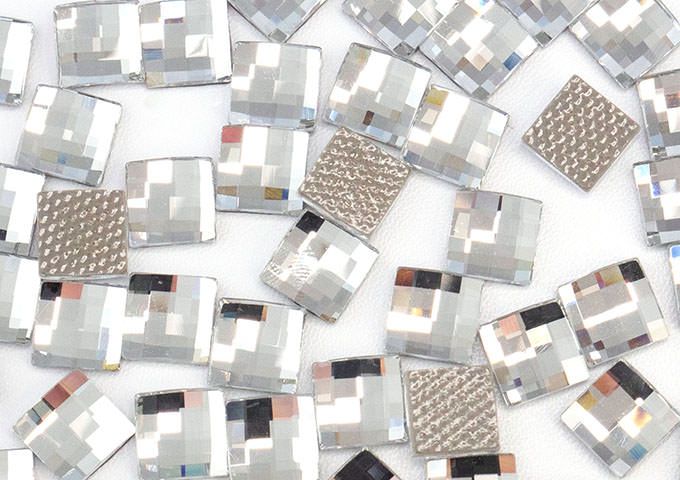 プレシオサ HF ChessboardSquare チェスボードスクエア型 クリスタル 8×8mm