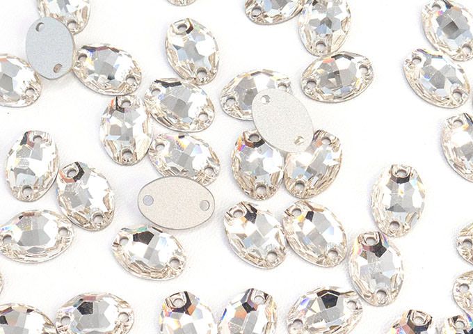 プレシオサ ソーオン 縫付 オーバル型 クリスタル 10×7mm