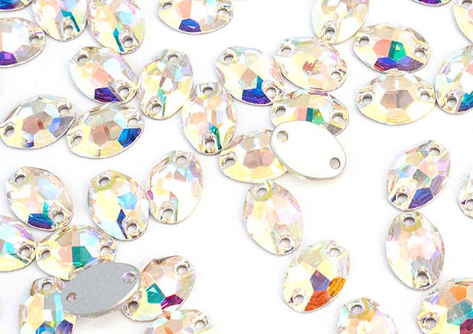 プレシオサ ソーオン 縫付 オーバル型 クリスタルオーロラ 10×7mm